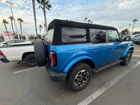 Used 2024 Ford Bronco Outer Banks AWD/4WD image 4