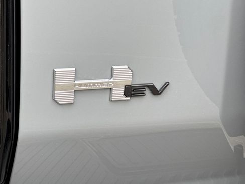 New 2026 GMC Hummer EV SUV image 27