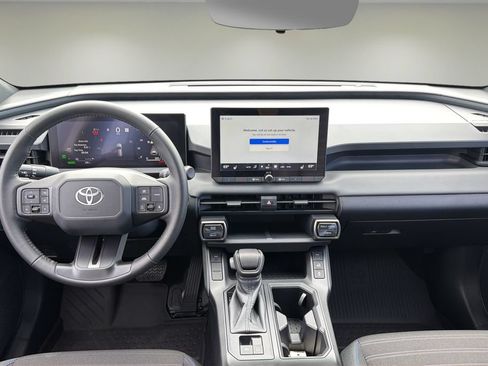 Certified 2026 Toyota RAV4 SE AWD/4WD image 15