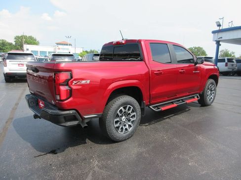 Certified 2023 Chevrolet Colorado Z71 w/ Z71 Convenience Package 2 AWD/4WD image 6