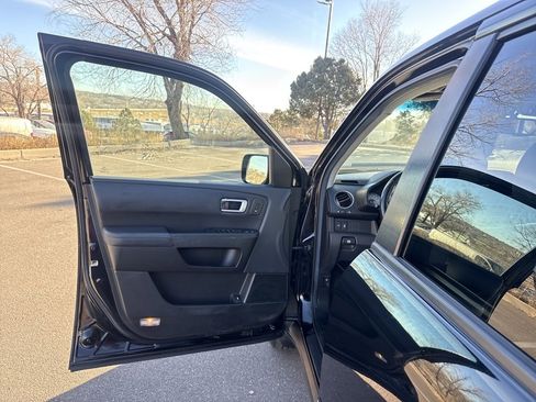 Used 2013 Honda Pilot Touring image 10