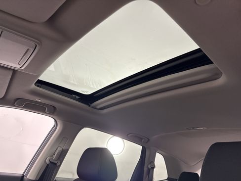 Certified 2024 Honda CR-V EX image 17