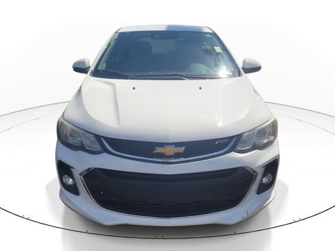 Used 2017 Chevrolet Sonic LT w/ Convenience Package FWD image 2