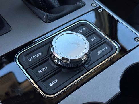 New 2025 INEOS Grenadier Fieldmaster Edition image 25