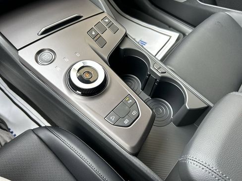 New 2026 Kia Sportage AWD Hybrid image 23