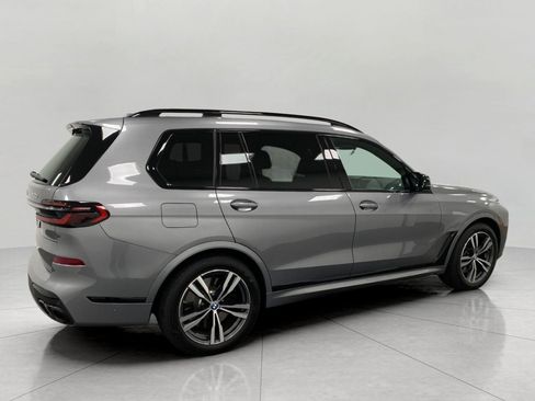 Certified 2026 BMW X7 M60i AWD/4WD image 2