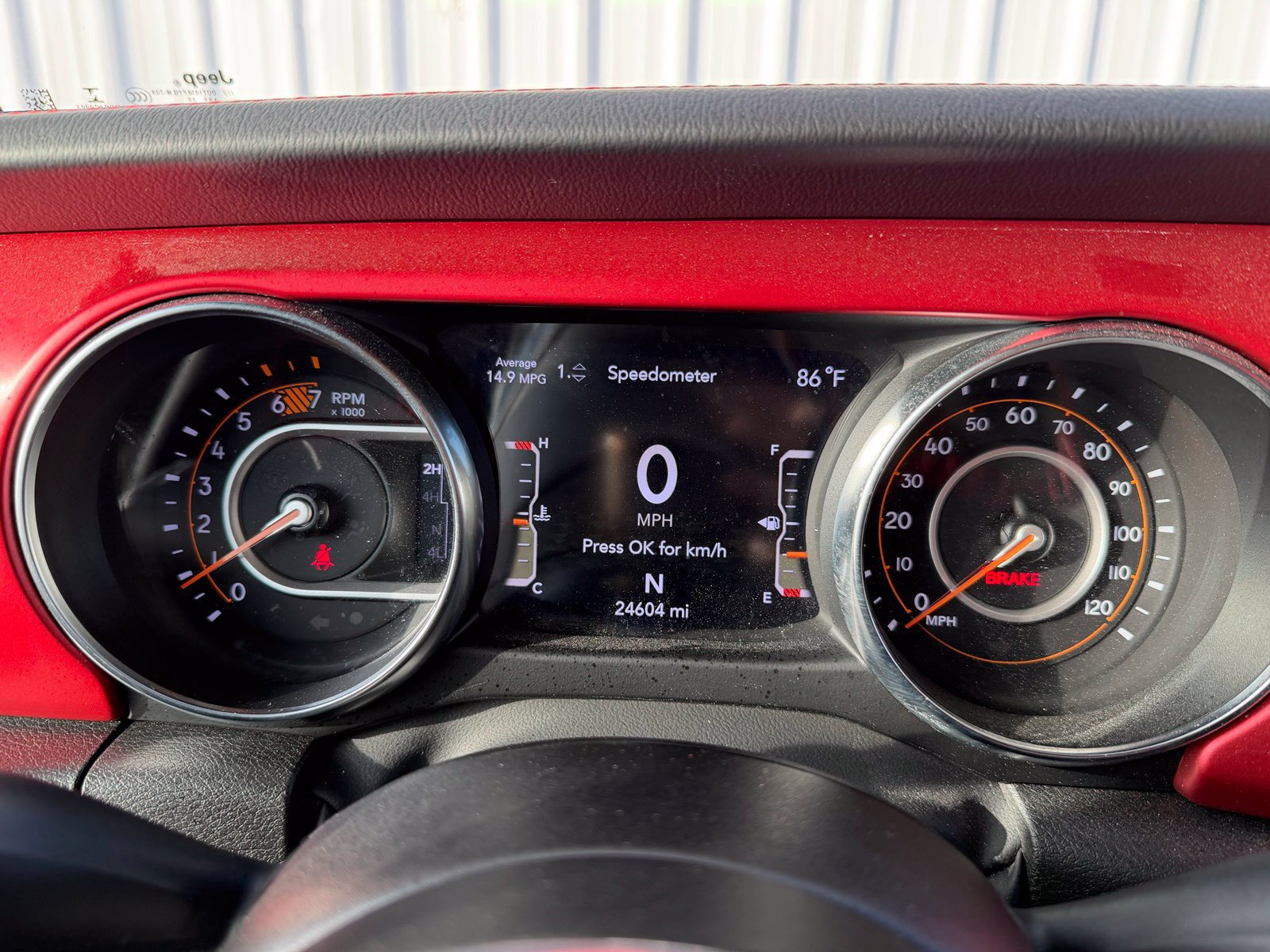 Used 2023 Jeep Wrangler Unlimited Rubicon w/ Dual Top Group AWD/4WD image 18