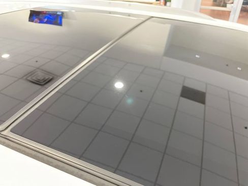 Certified 2023 Cadillac XT6 Premium Luxury image 12