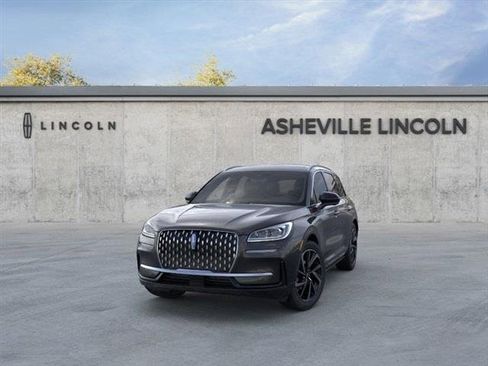 New 2024 Lincoln Corsair Grand Touring image 2