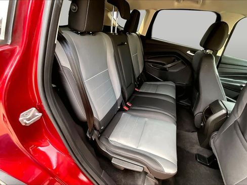 Used 2015 Ford Escape SE FWD image 20