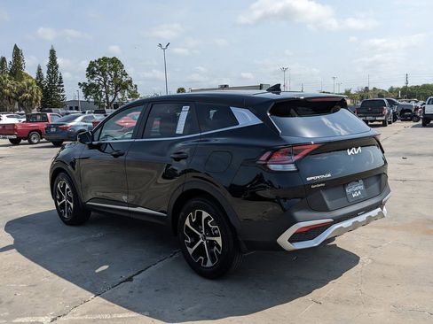 Certified 2025 Kia Sportage EX image 6