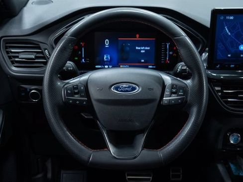 Used 2023 Ford Escape ST-Line w/ Tech Pack #1 FWD image 13