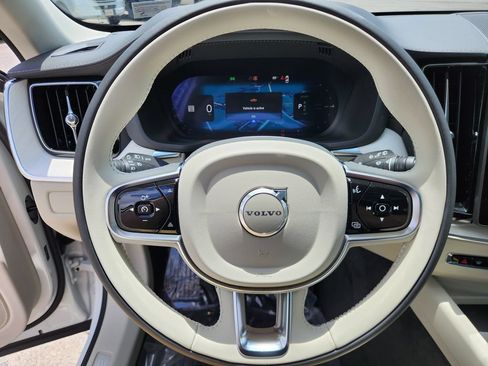 New 2026 Volvo XC60 T8 Ultra w/ Protection Package Premier AWD/4WD image 19