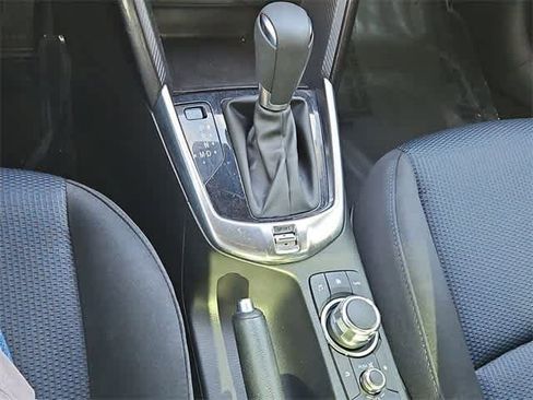 Used 2017 Toyota Yaris iA image 29