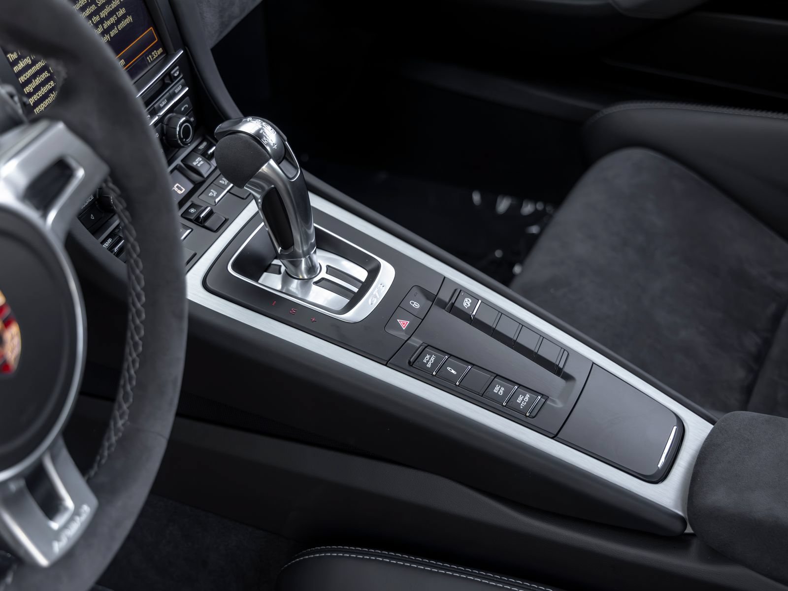 Certified 2015 Porsche 911 GT3 RWD image 38