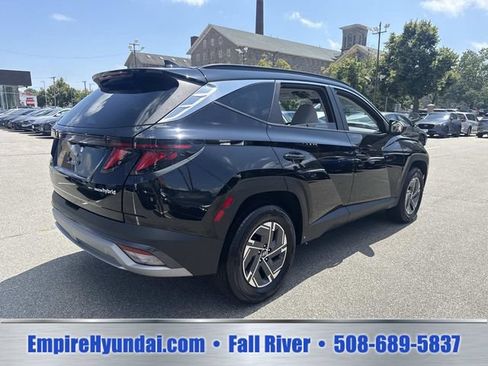 Used 2025 Hyundai Tucson Blue AWD/4WD image 8