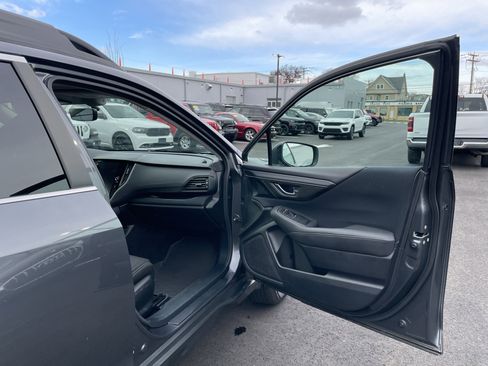 Used 2020 Subaru Outback Premium image 56