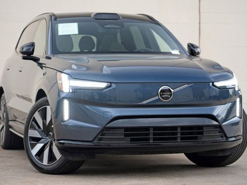 Used 2025 Volvo EX90 Ultra AWD/4WD image 4