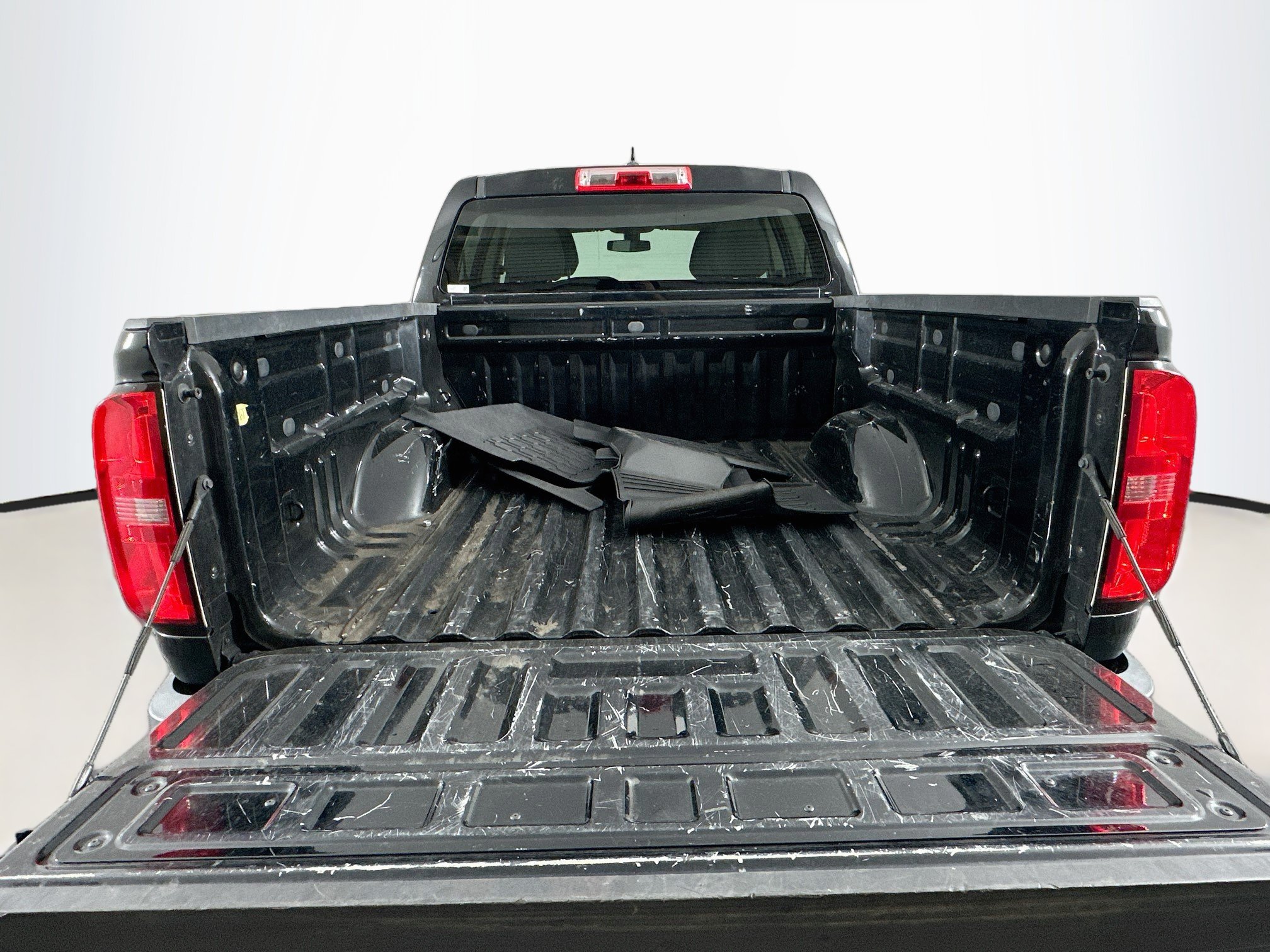 Used 2019 Chevrolet Colorado W/T w/ WT Convenience Package RWD image 26