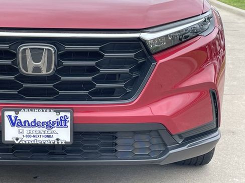 Used 2025 Honda CR-V LX image 7