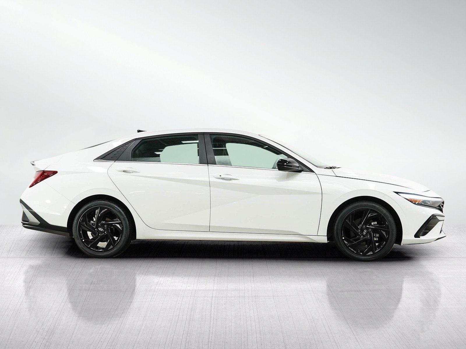 Certified 2026 Hyundai Elantra SEL Sport FWD image 6