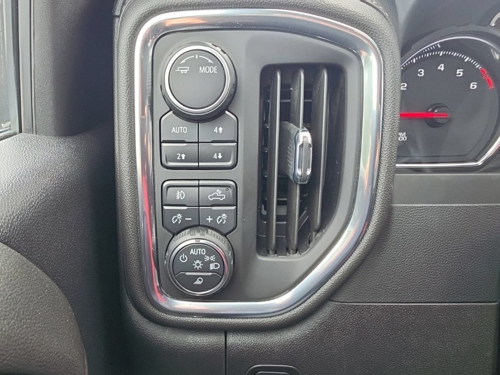 Used 2022 Chevrolet Silverado 2500 LTZ w/ LTZ Plus Package AWD/4WD image 10