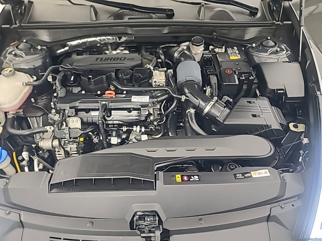 Used 2023 Hyundai Sonata Limited FWD image 42