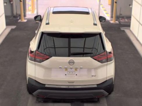 Used 2023 Nissan Rogue SV w/ SV Premium B Package FWD image 5