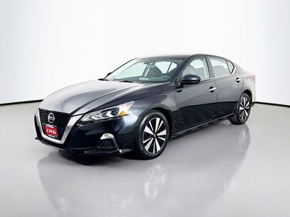 Used 2022 Nissan Altima 2.5 SV