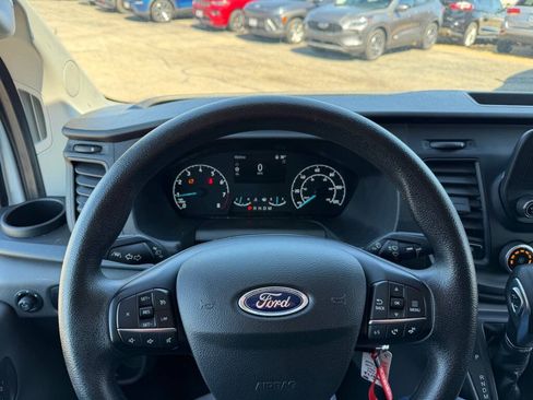 Used 2024 Ford Transit 250 Low Roof AWD w/ Exterior Upgrade Package image 14