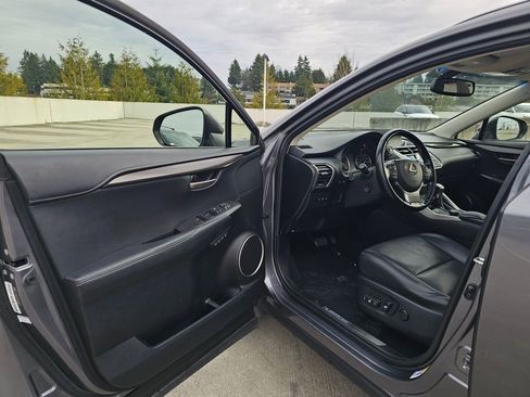 Used 2016 Lexus NX 200t 200t image 21