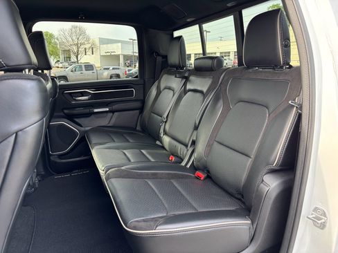 Used 2019 RAM 1500 Limited image 11