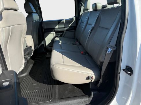 Used 2019 Ford F350 XL w/ Power Equipment Group AWD/4WD image 8