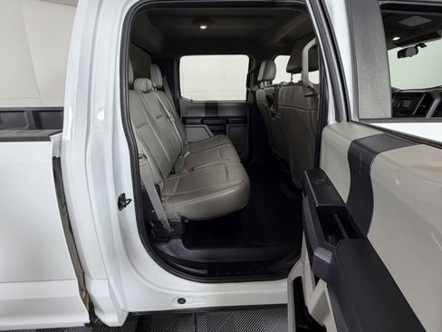 Used 2019 Ford F250 XL w/ Power Equipment Group AWD/4WD image 5