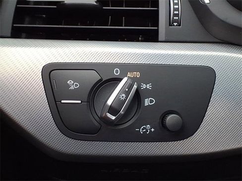 Used 2025 Audi A5 2.0T Premium Plus w/ Convenience Plus Package image 19