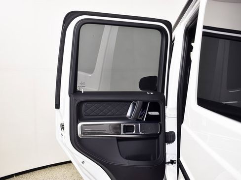 Used 2025 Mercedes-Benz G 63 AMG 4MATIC image 42