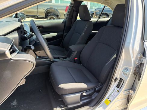 Used 2024 Toyota Corolla LE FWD image 14