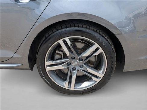 Used 2017 Audi A4 2.0T Prestige image 9