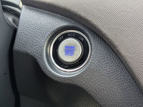 Used 2019 Hyundai Santa Fe XL AWD/4WD image 34