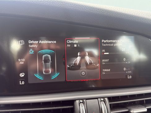 Used 2022 Alfa Romeo Giulia Ti w/ Active Assist Plus Package RWD image 15