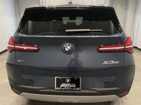 Used 2025 BMW X3 xDrive30i w/ Convenience Package image 5