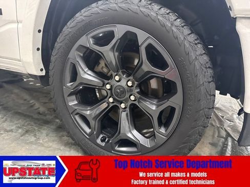 Used 2024 RAM 1500 Limited w/ Night Edition AWD/4WD image 14