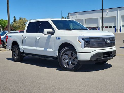 Used 2025 Ford F150 Lightning Lariat AWD/4WD image 38