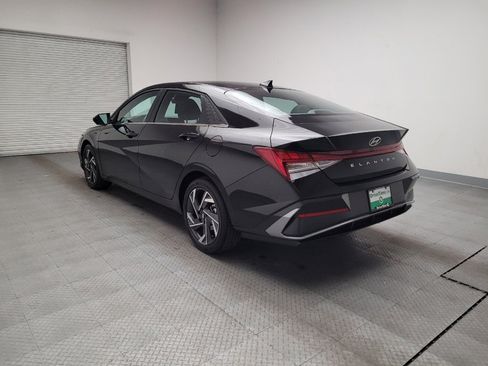 Used 2025 Hyundai Elantra SEL image 5