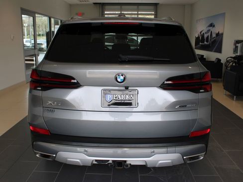 Used 2024 BMW X5 xDrive40i w/ Premium Package image 26