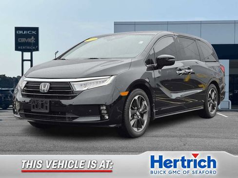 Used 2022 Honda Odyssey Elite image 1
