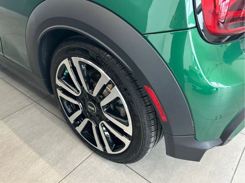 Used 2023 MINI Cooper S image 9
