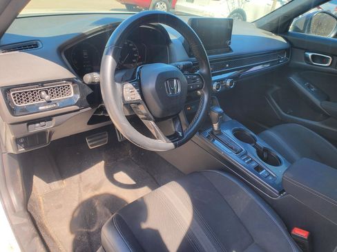 Used 2023 Honda Civic Sport image 25