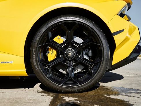 Used 2023 Lamborghini Huracan Tecnica image 29