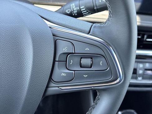 New 2026 Buick Envista Sport Touring FWD image 10